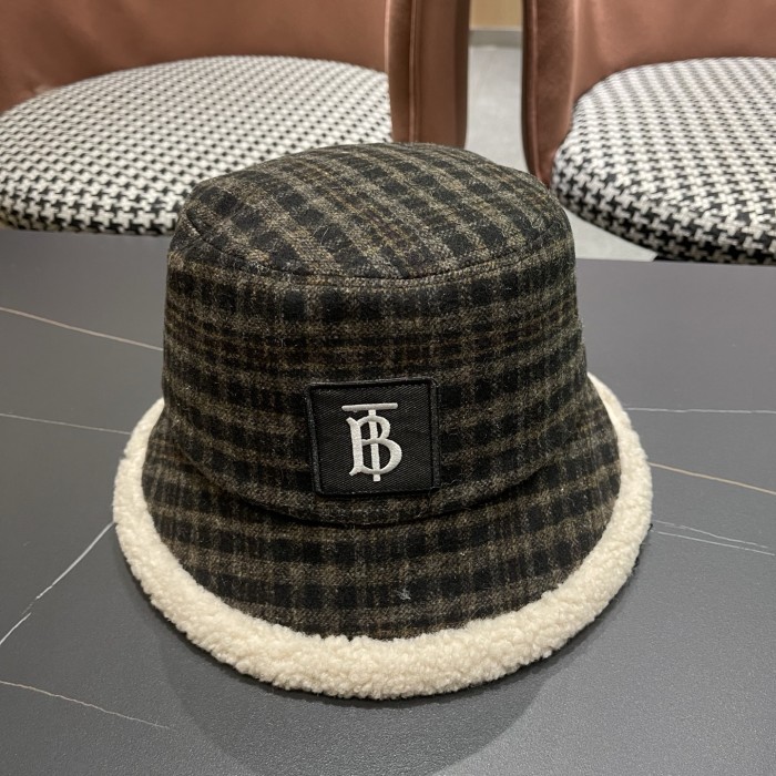Burberry Hats & Caps 002