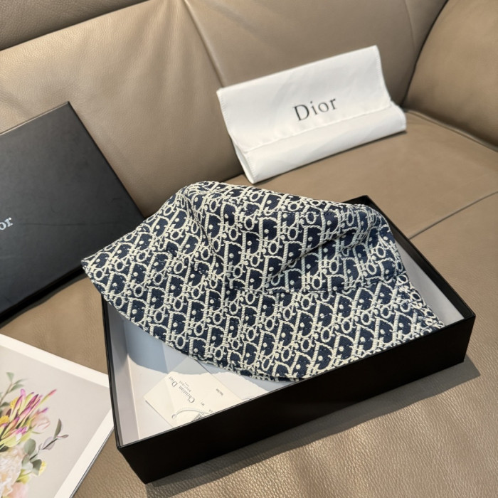 Dior Hats & Caps 008