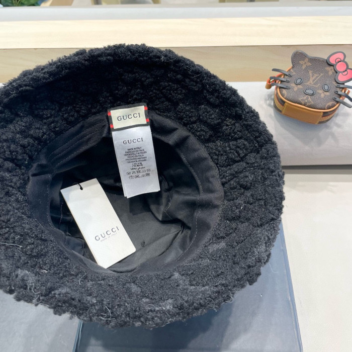 Gucci Hats & Caps 002