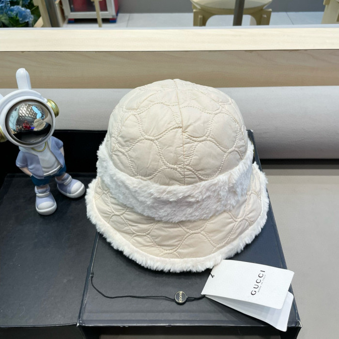 Gucci Hats & Caps 004
