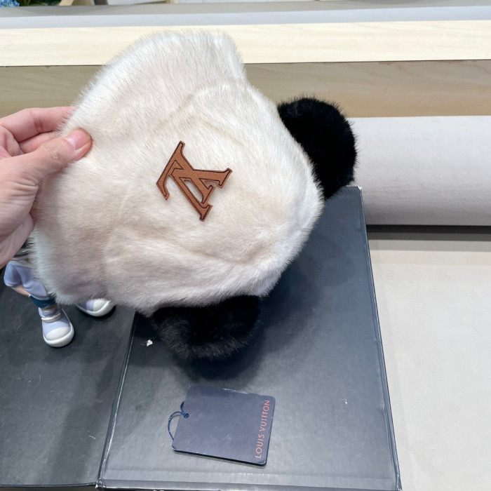 LV Hats & Caps 015