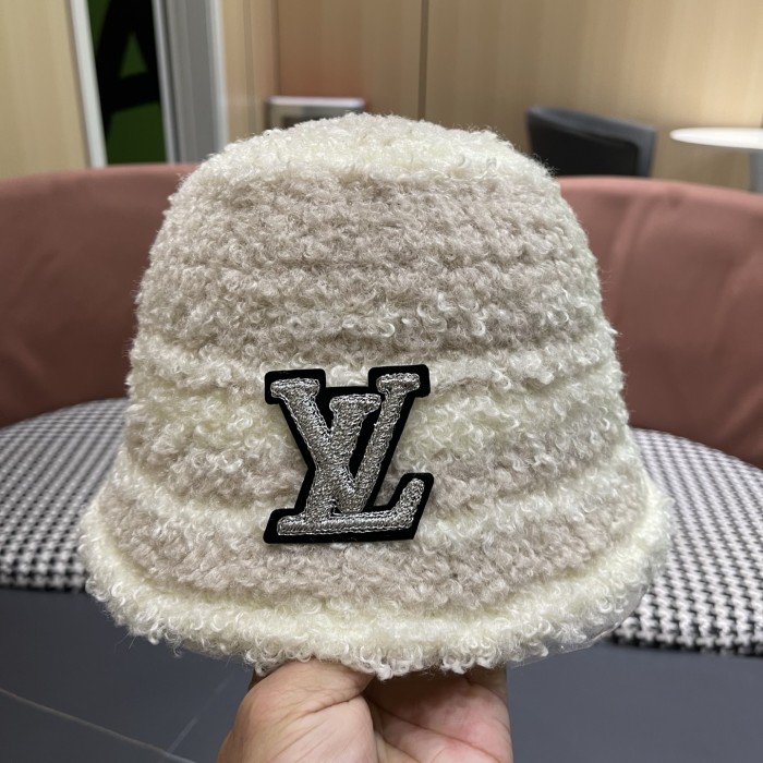 LV Hats & Caps 007