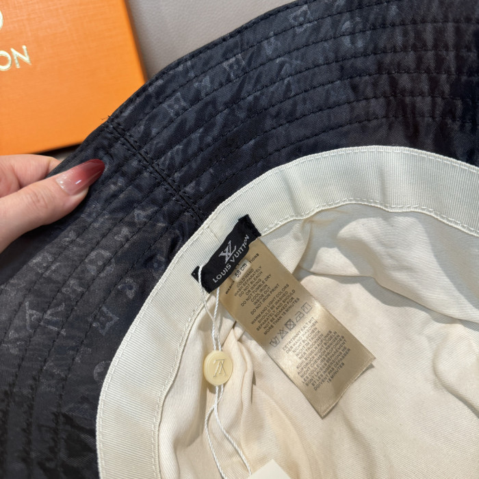LV Hats & Caps 006