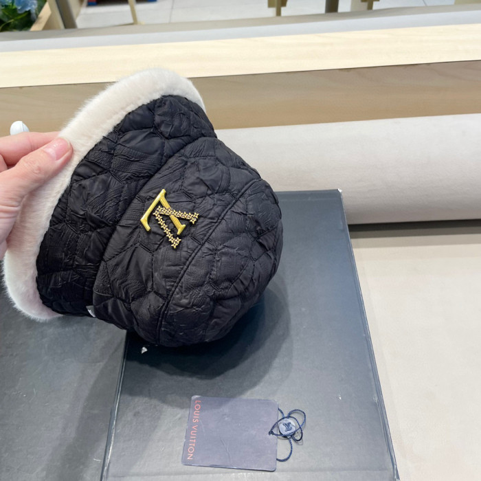 LV Hats & Caps 014