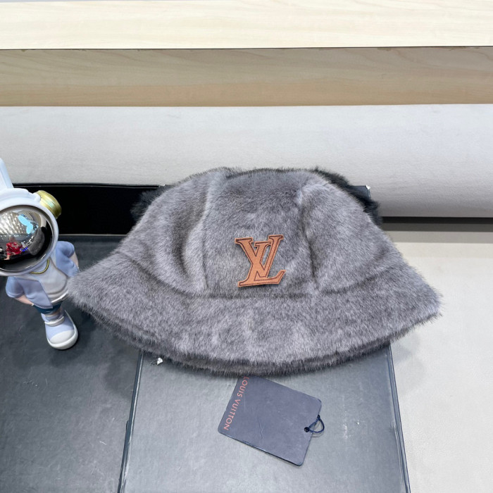LV Hats & Caps 015