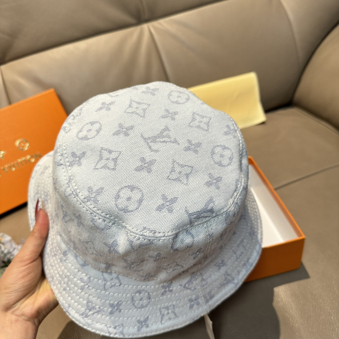 LV Hats & Caps 005
