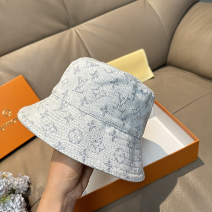 LV Hats & Caps 005