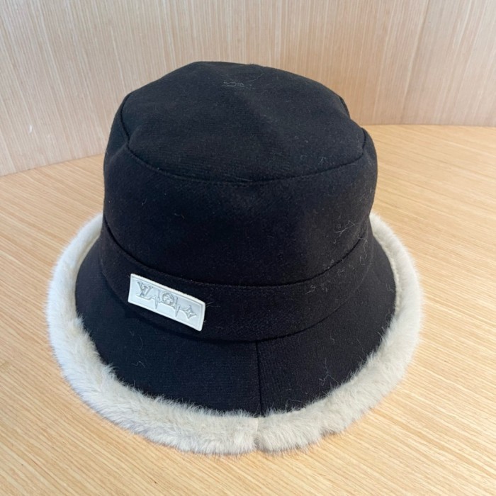 LV Hats & Caps 013