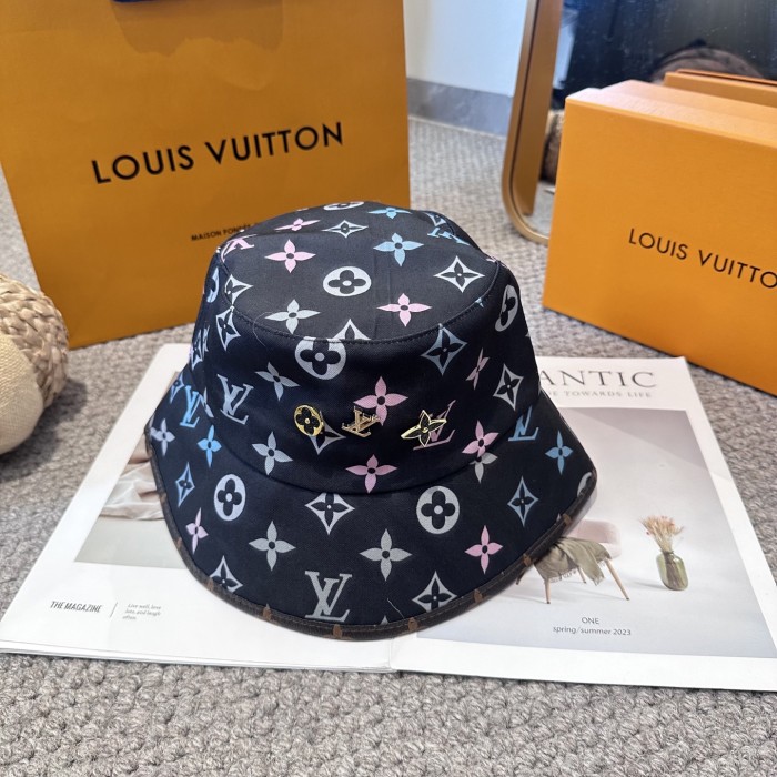 LV Hats & Caps 016