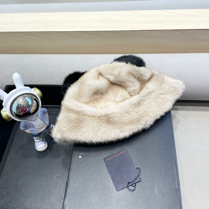 LV Hats & Caps 015