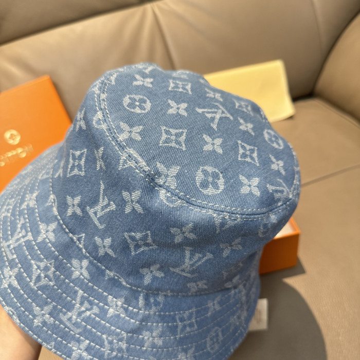 LV Hats & Caps 005