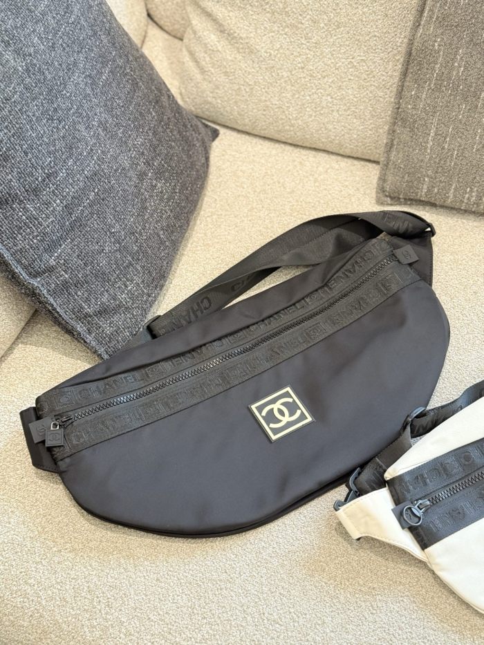 Chanel Bumbag 085 DB571 50cm