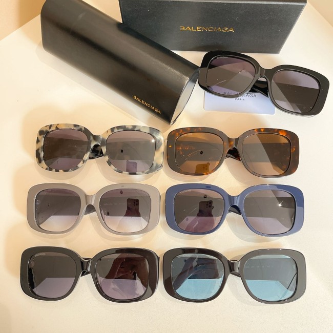 Balenciaga Sunglasses BB0456S