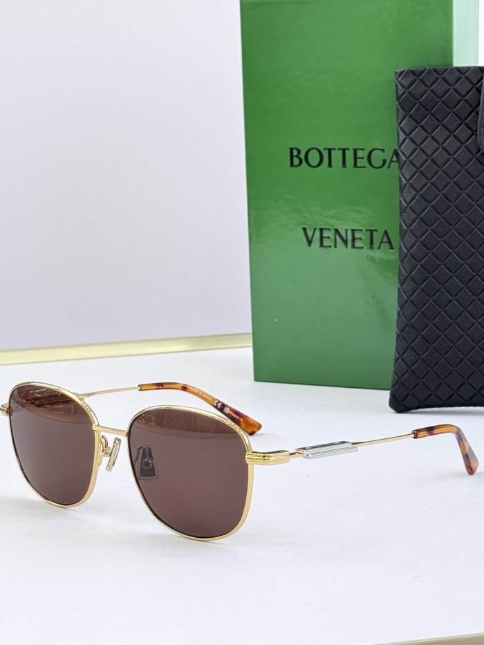 Bottega Veneta Sunglasses BTV26G250