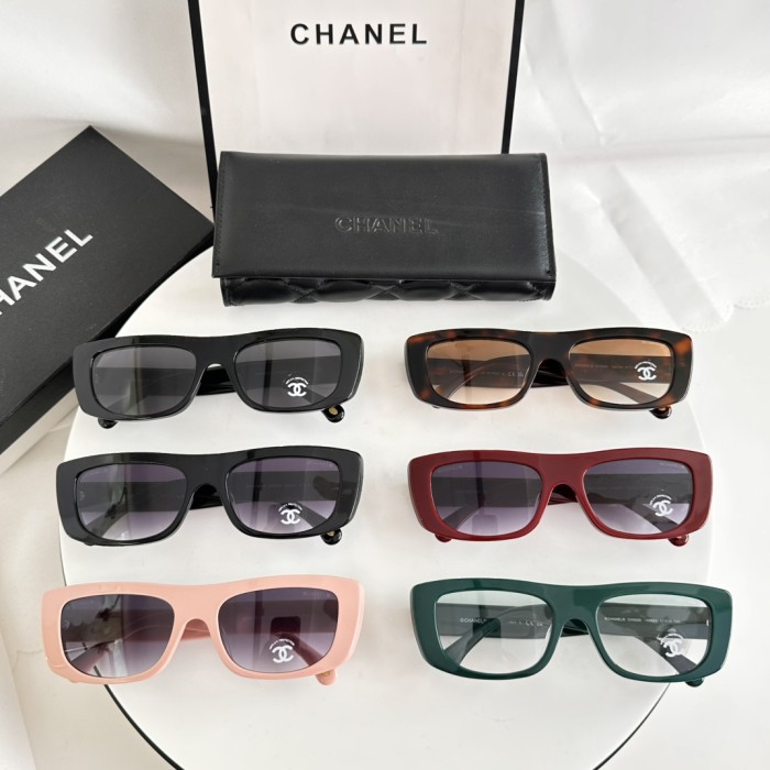 Chanel Sunglasses CH5559
