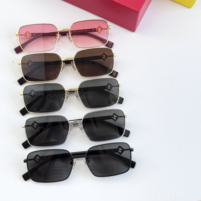 Fendi Sunglasses FE40221U