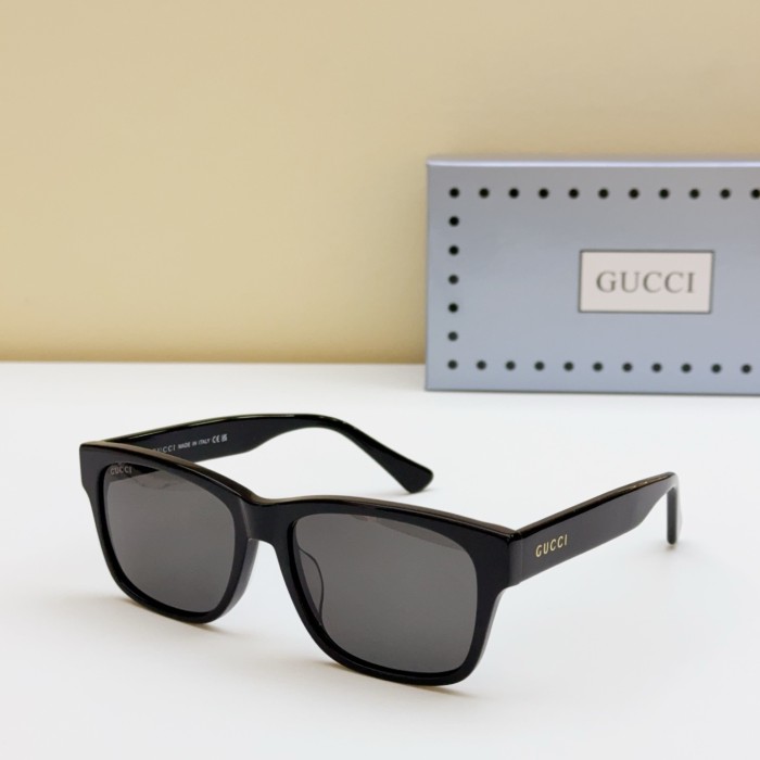 Gucci Sunglasses GG0340SA