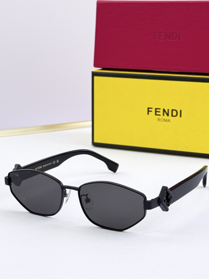 Fendi Sunglasses F50222I