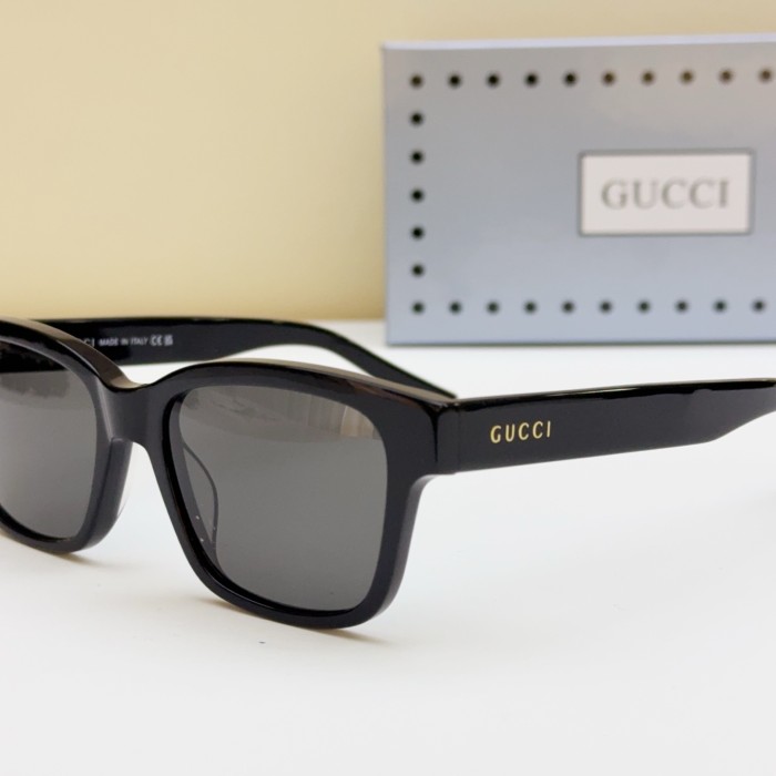 Gucci Sunglasses GG1716S