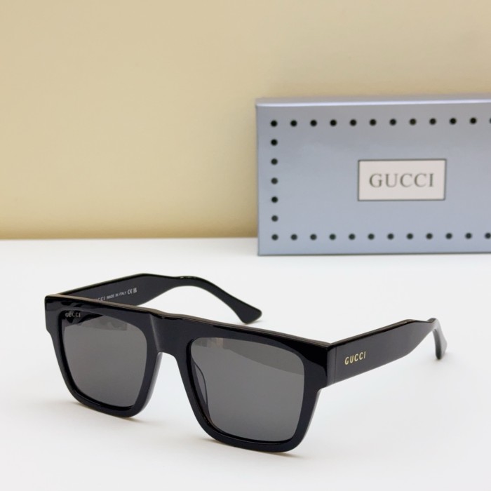 Gucci Sunglasses GG1868S