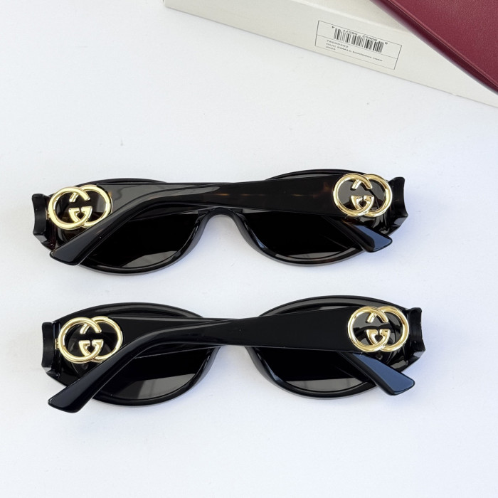 Gucci Sunglasses GG1662SA