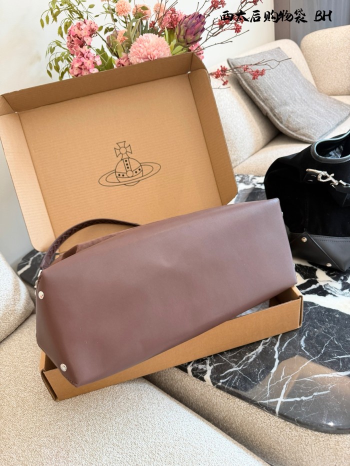 Vivienne Westwood Tote 007 DB022 37cm