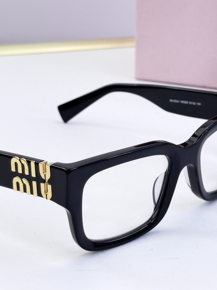 Miu Miu Sunglasses MU 03UV