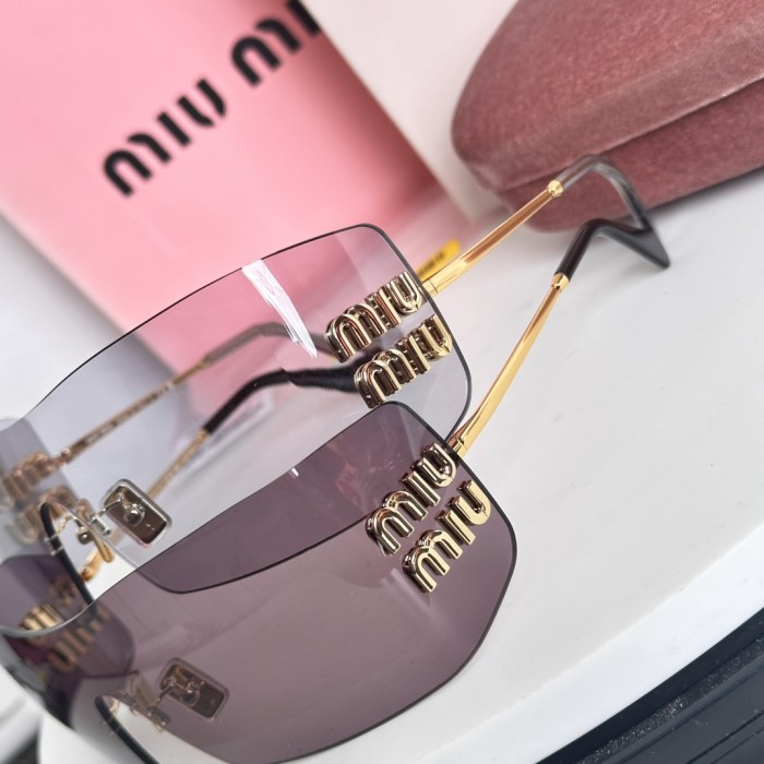 Miu Miu Sunglasses SMUB53S