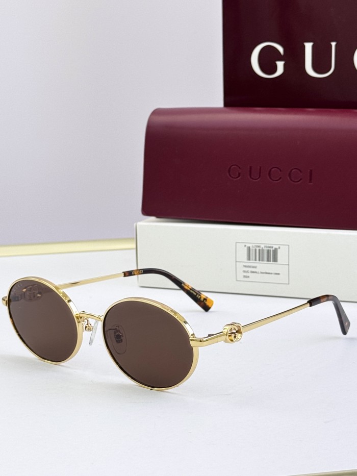 Gucci Sunglasses GG2208SK