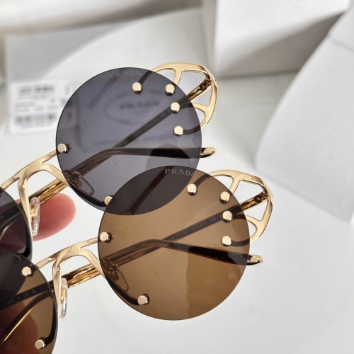 Prada Sunglasses SPRC56