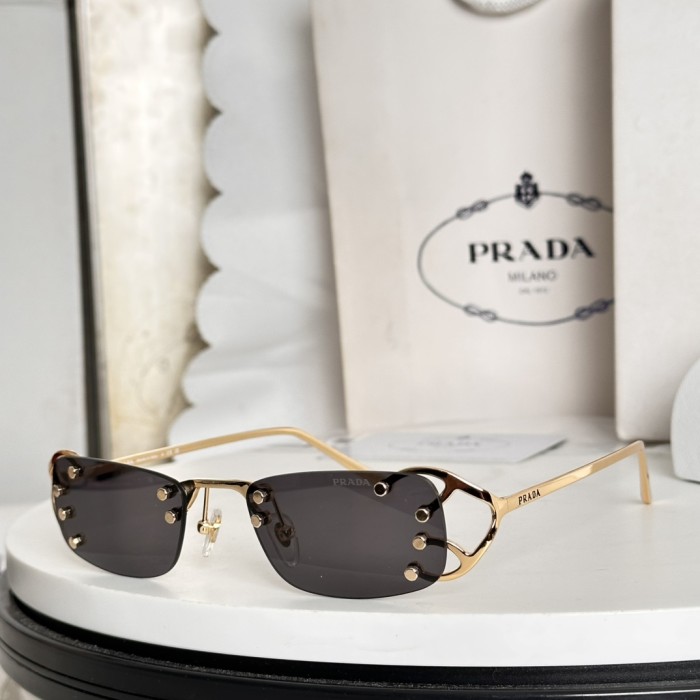 Prada Sunglasses SPRC57