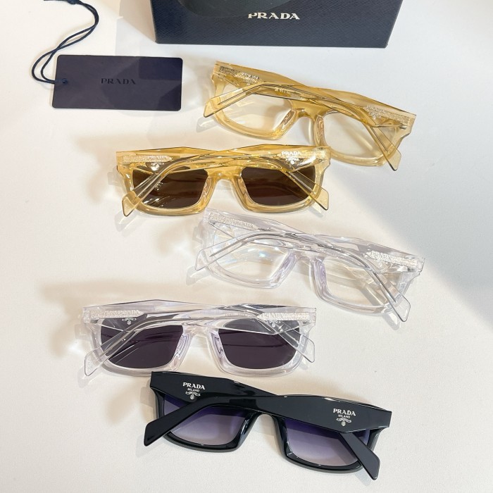 Prada Sunglasses PR C06S