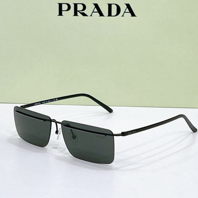 Prada Sunglasses SPRC53