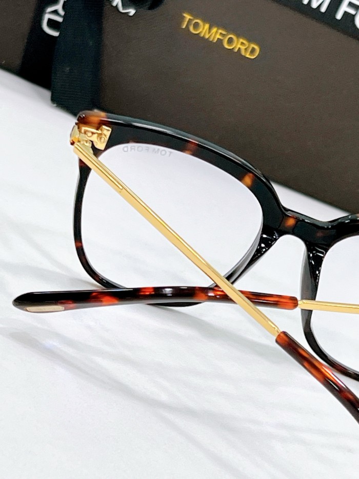 Tom Ford Sunglasses FT1122
