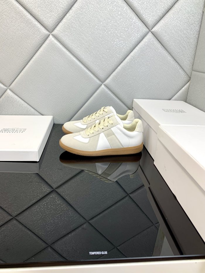 Maison Margiela Casual shoes 001 HL072