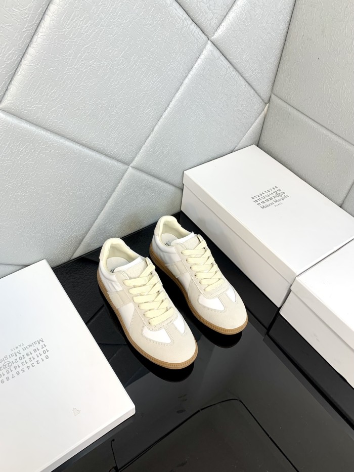 Maison Margiela Casual shoes 001 HL072