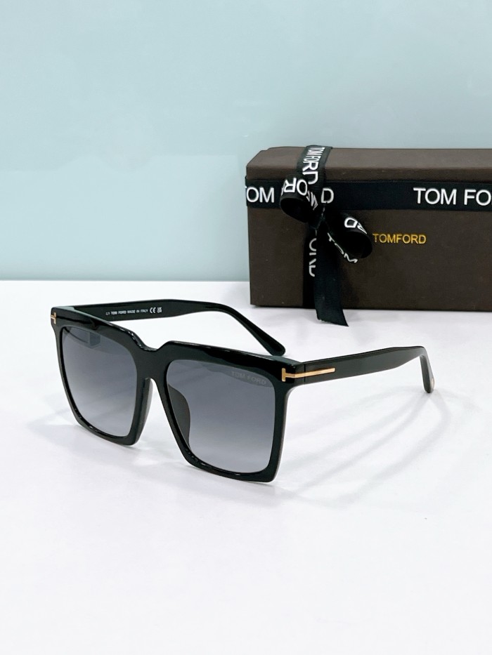 Tom Ford Sunglasses FT0764