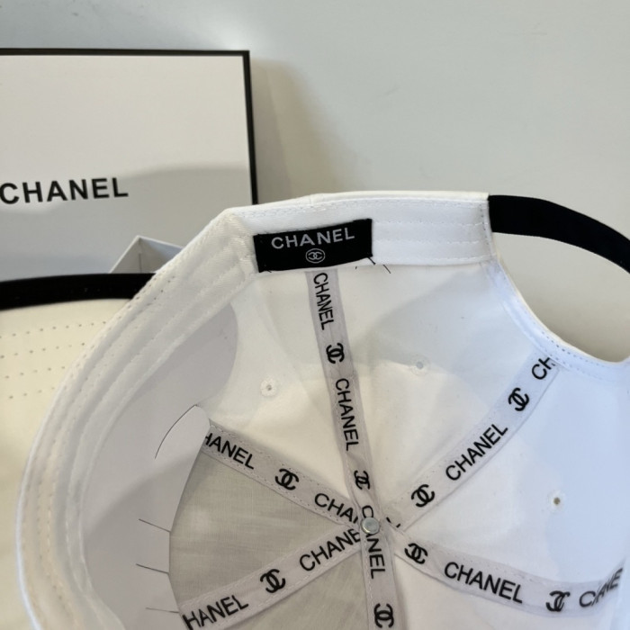 Chanel Hats & Caps 003