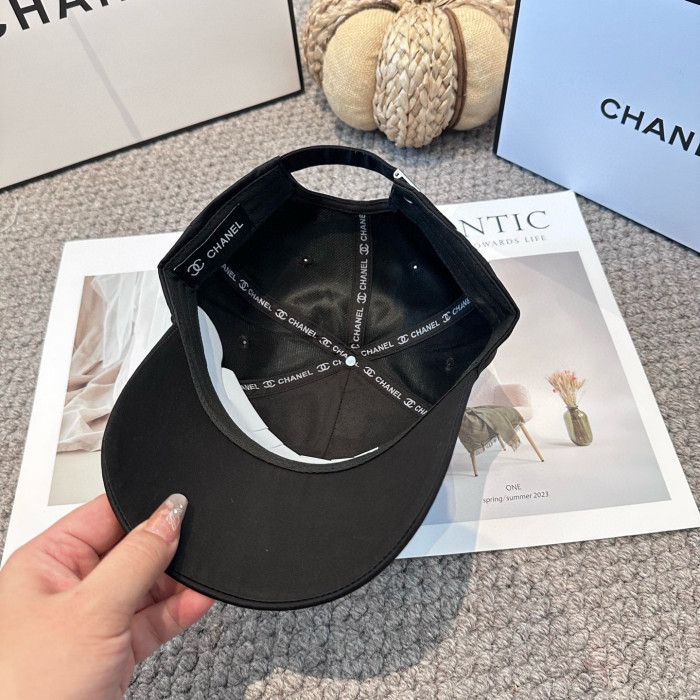 Chanel Hats & Caps 007