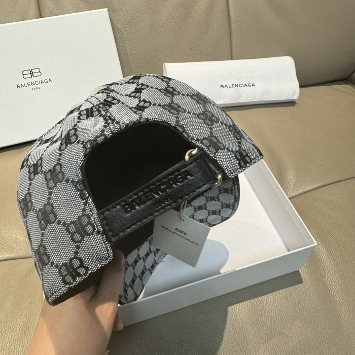 Balenciaga Hats & Caps 002