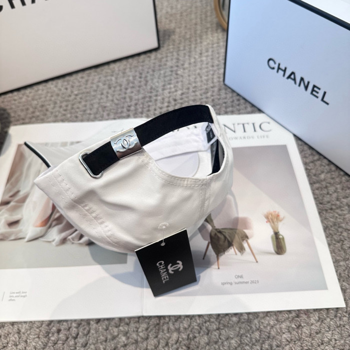 Chanel Hats & Caps 006