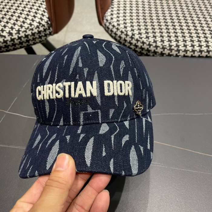 Dior Hats & Caps 004