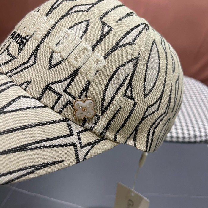 Dior Hats & Caps 004