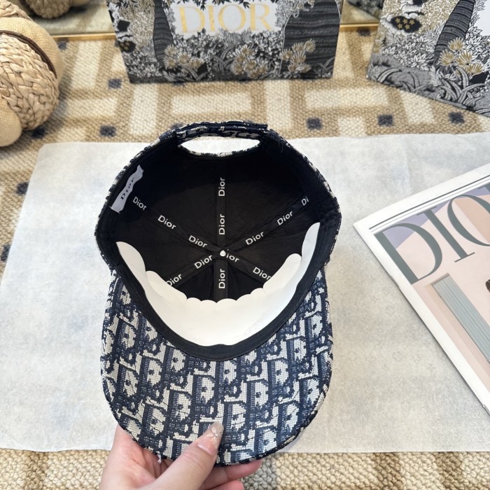 Dior Hats & Caps 002