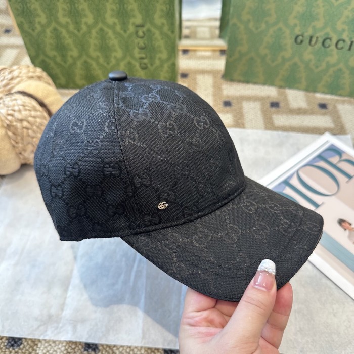 Gucci Hats & Caps 009