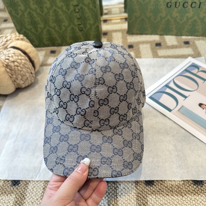 Gucci Hats & Caps 009