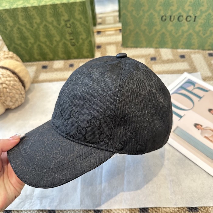 Gucci Hats & Caps 009