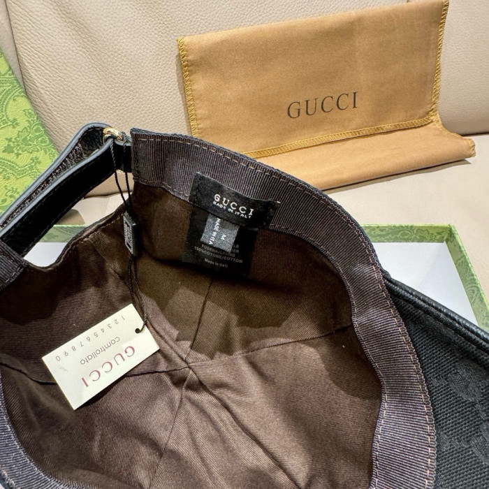 Gucci Hats & Caps 026