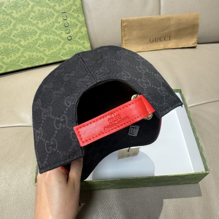 Gucci Hats & Caps 016