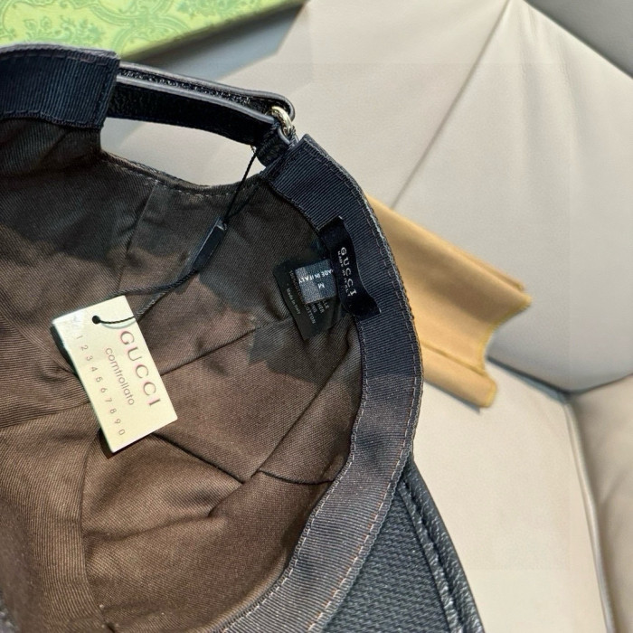 Gucci Hats & Caps 014